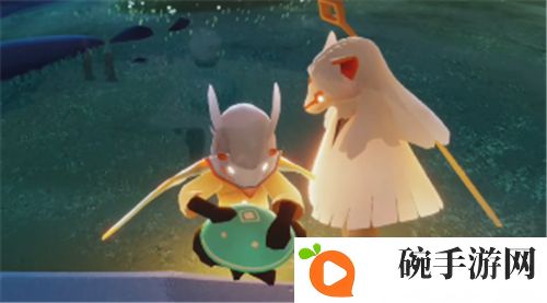 光遇鲲斗篷和手碟哪一个值得换 鲲斗篷和手碟兑换建议