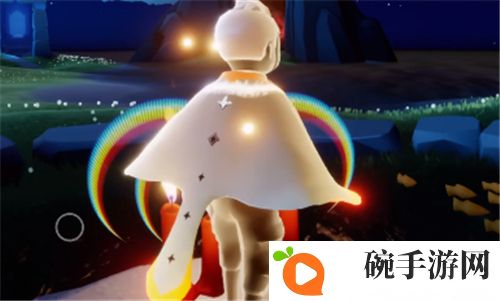 光遇鲲斗篷和手碟哪一个值得换 鲲斗篷和手碟兑换建议