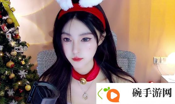 榜一大哥直播间哭诉称送300w礼物手都牵不到直言太伤心要退网