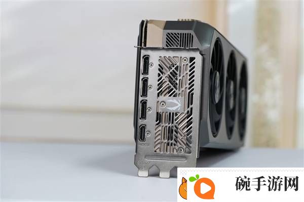 索泰RTX5070
