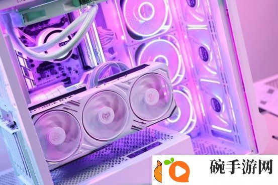 支持DLSS4