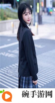 午夜刺激黄瓜西瓜葡萄榴莲：独特体验