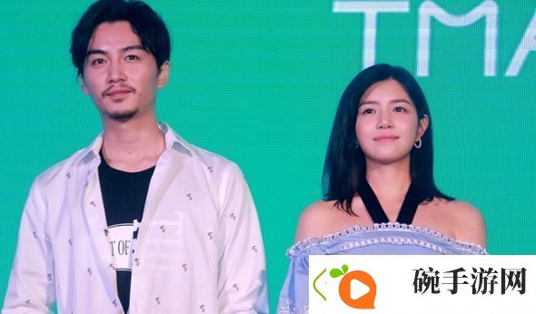 陈晓、陈妍希官宣9年婚姻结束