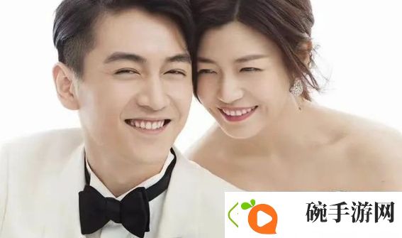 陈晓、陈妍希官宣9年婚姻结束