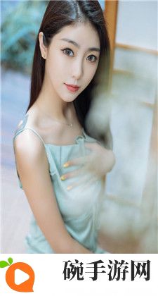 刚开始做抗拒但是慢慢接受：逐渐适应并融入的过程