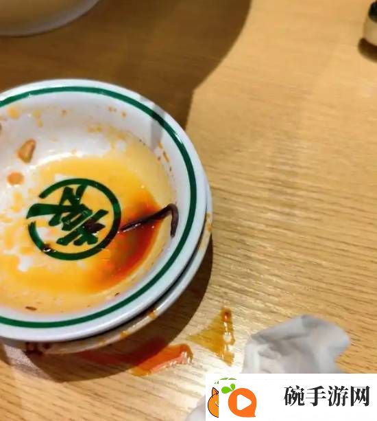 “袁记云饺云吞面吃出蚯蚓”最新进展
