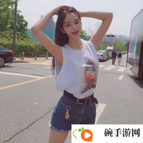 丁香花免费高清完整在线观看：高清无删减版本，感受丁香花带来的视觉震撼！