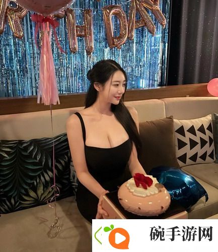 讲述免费csgo暴躁少女