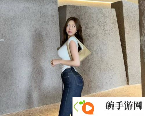 讲解快拨出我是你母亲最火的一句视频