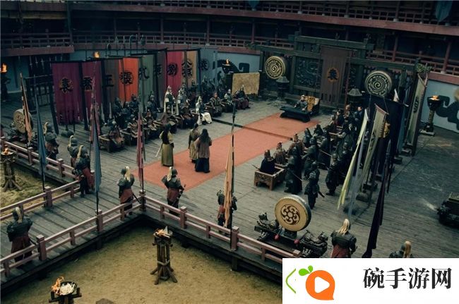 携三国