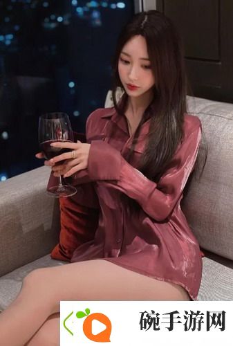 日本夫妻二人一起入住酒店体验浪漫与温馨网友