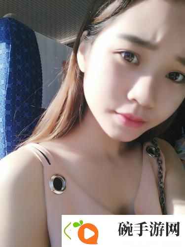 敌伦交换小敏小静小雅第1集